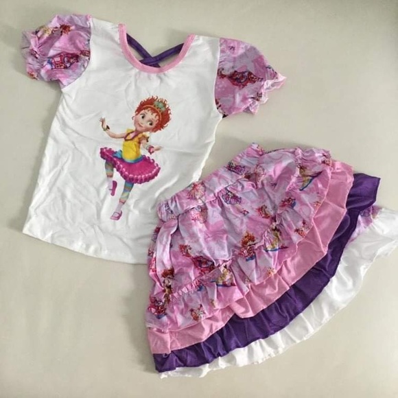 Fancy Nancy Cute Skirt Set with top - Picture 2 of 5